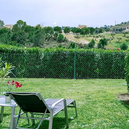 Tropical In Arqueros With Mountain Views And Private Garden * Benahavís